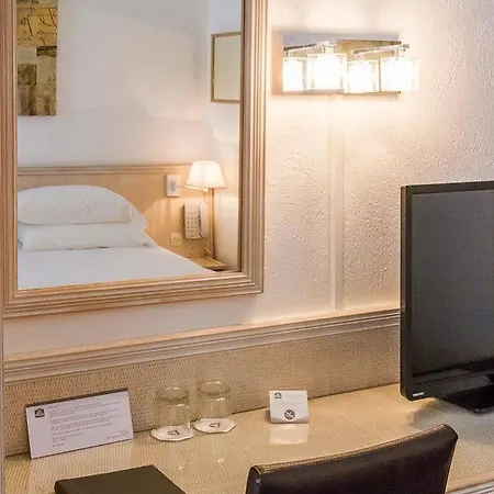 Golf Hotel 4*