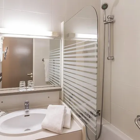 Golf Hotel 4*