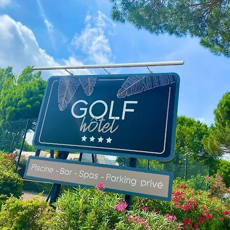 Golf 4*