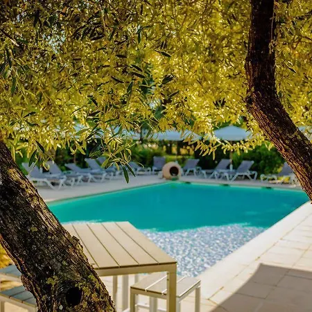 Golf Ξενοδοχείο 4*